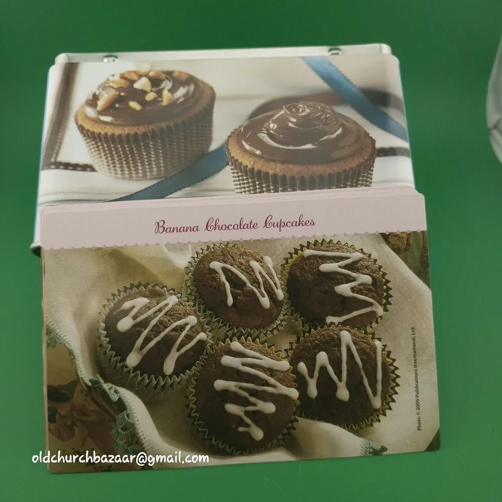 Cupcakes Recipe Tin Box Full Of Recipes Cards Kitchen Collectible Cook Book